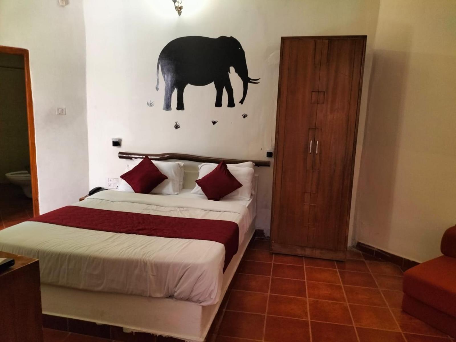 The Country Club Wildlife Resorts Bandipūr Zewnętrze zdjęcie